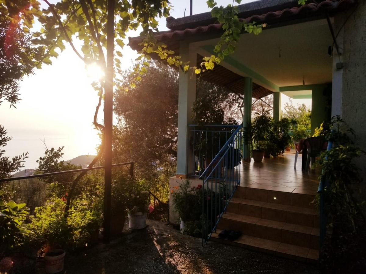 Eva'S House Villa Lukovë Dış mekan fotoğraf