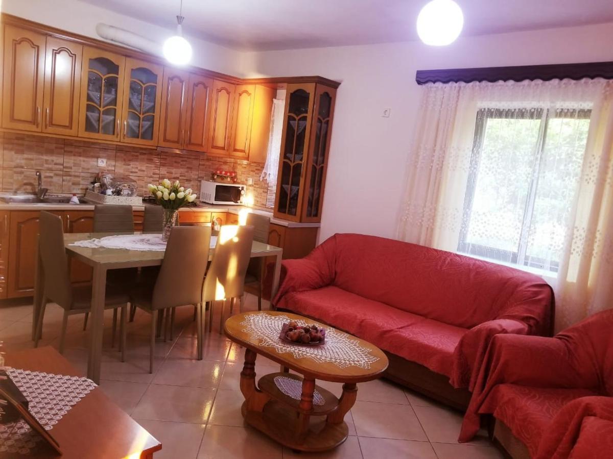 Eva'S House Villa Lukovë Dış mekan fotoğraf